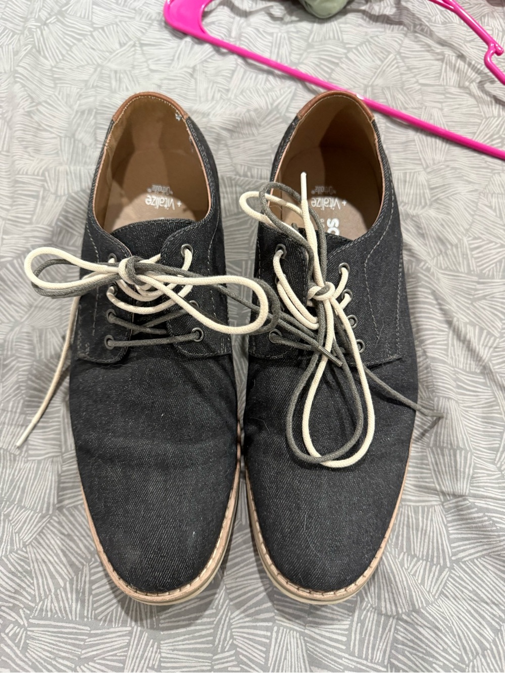 Sonoma Men's Charcoal Boat Shoes with Cream Laces